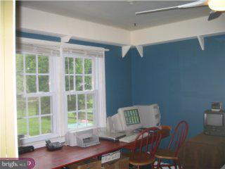 409 Crescent Road Hatboro, PA 19040 - Photo 5 of 6