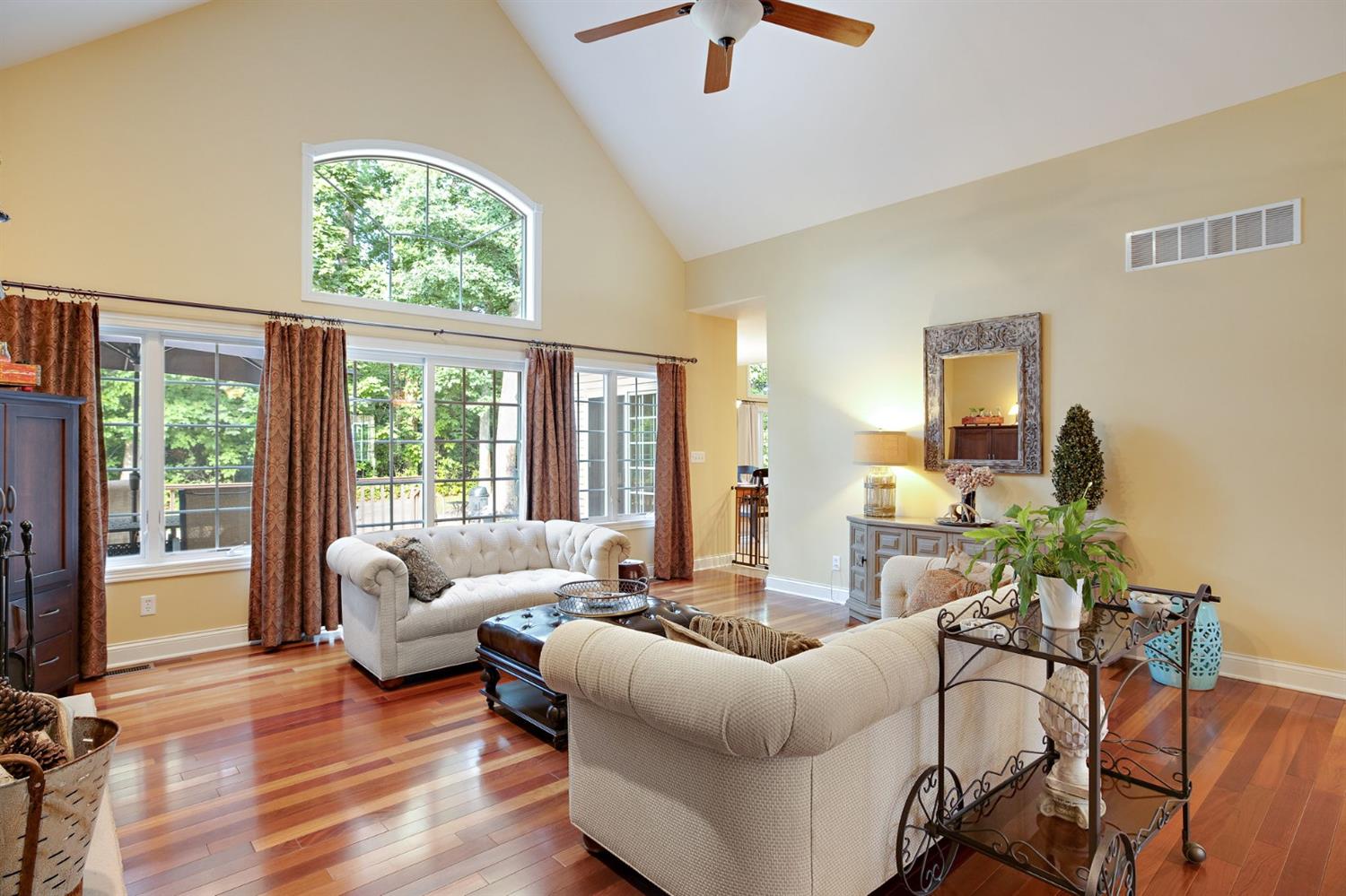 689 George Cohan Court Crown Point, IN 46307 - Photo 15 of 56 1500x999