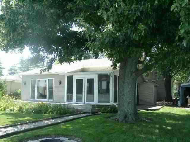 10708 North Grove Road Milford, IN 46542 - Photo 3 of 9 Gallery Image 3