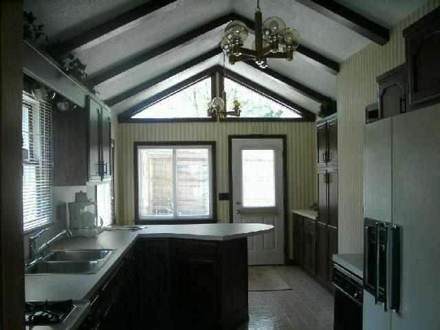 10708 North Grove Road Milford, IN 46542 - Photo 7 of 9 Gallery Image 7