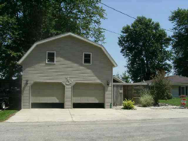 10708 North Grove Road Milford, IN 46542 - Photo 8 of 9 Gallery Image 8