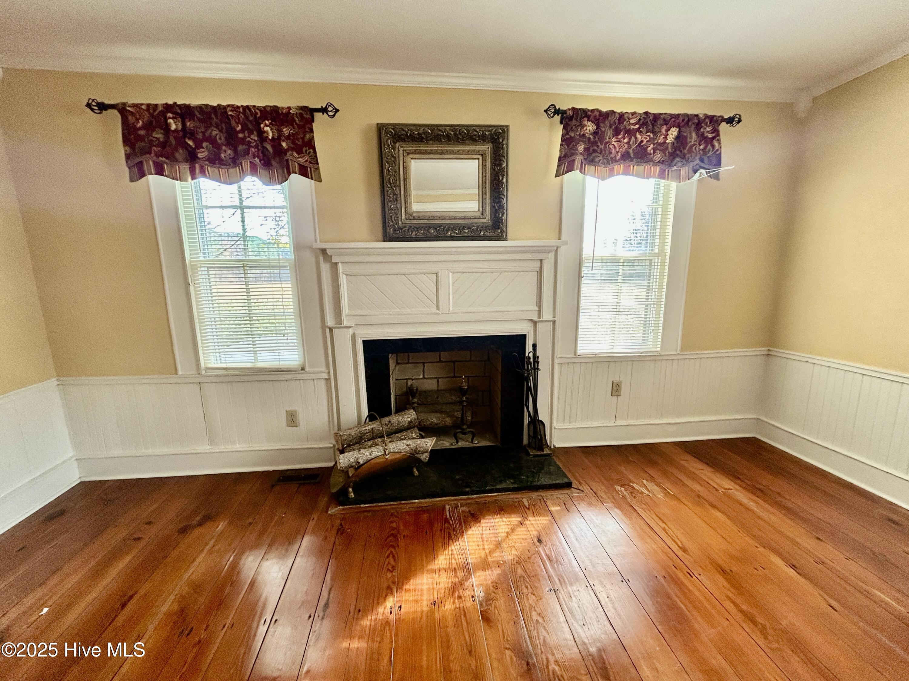 248 Highway 305 Windsor, NC 27983 - Photo 14 of 57 living room fireplace and mantle