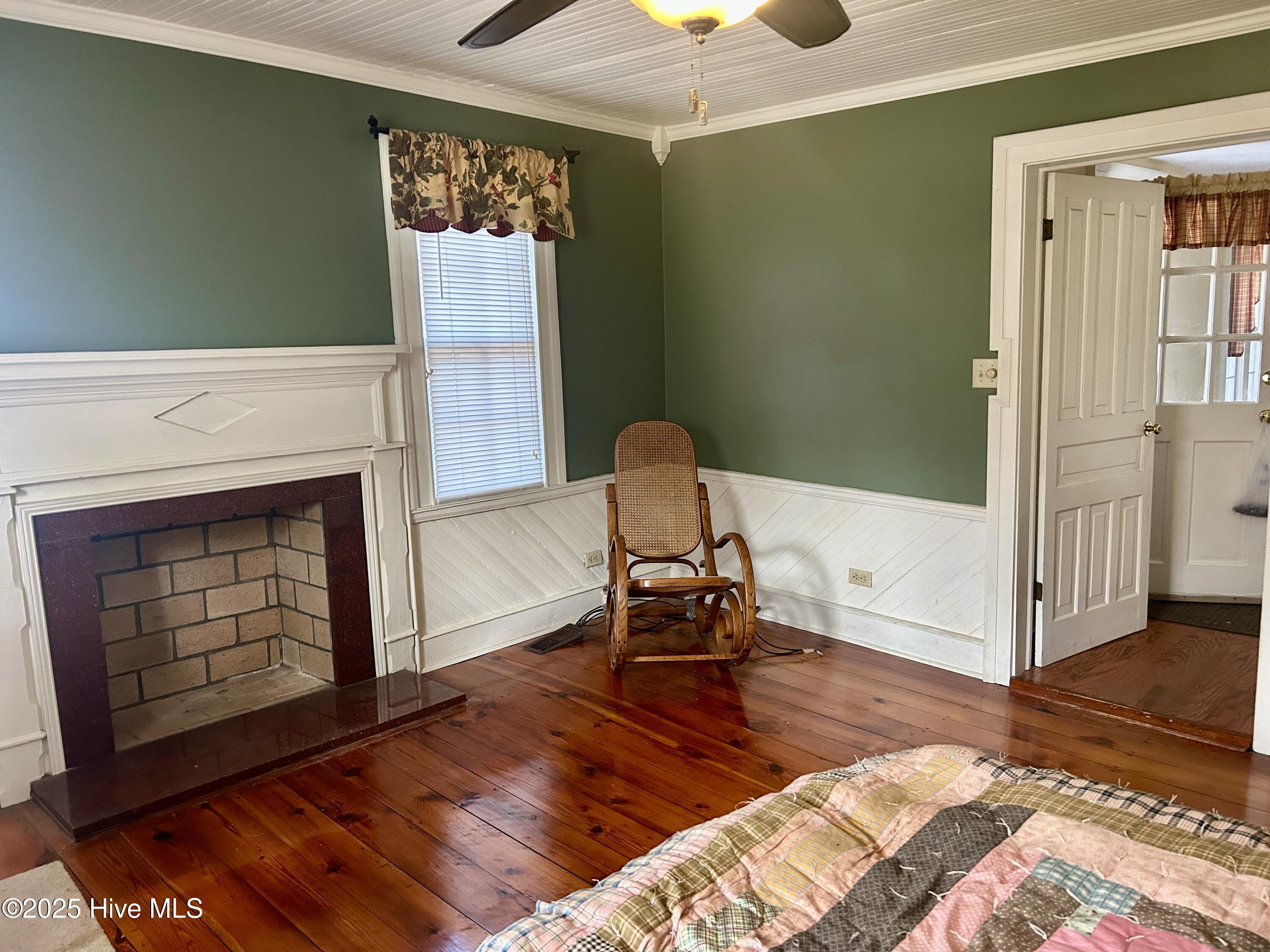 248 Highway 305 Windsor, NC 27983 - Photo 20 of 57 bedroom view into back door and kitchen areas