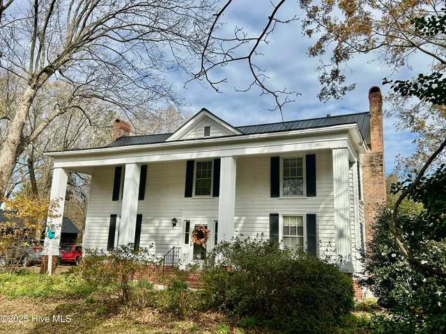 $249,000 | 248 Highway 305, Windsor, NC 27983