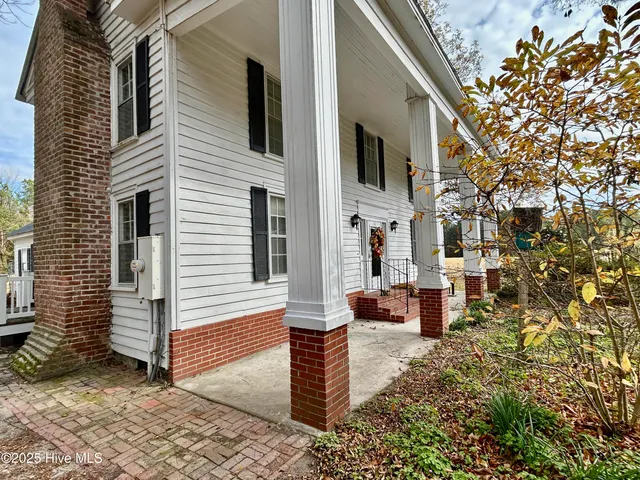 $249,000 | 248 Highway 305, Windsor, NC 27983