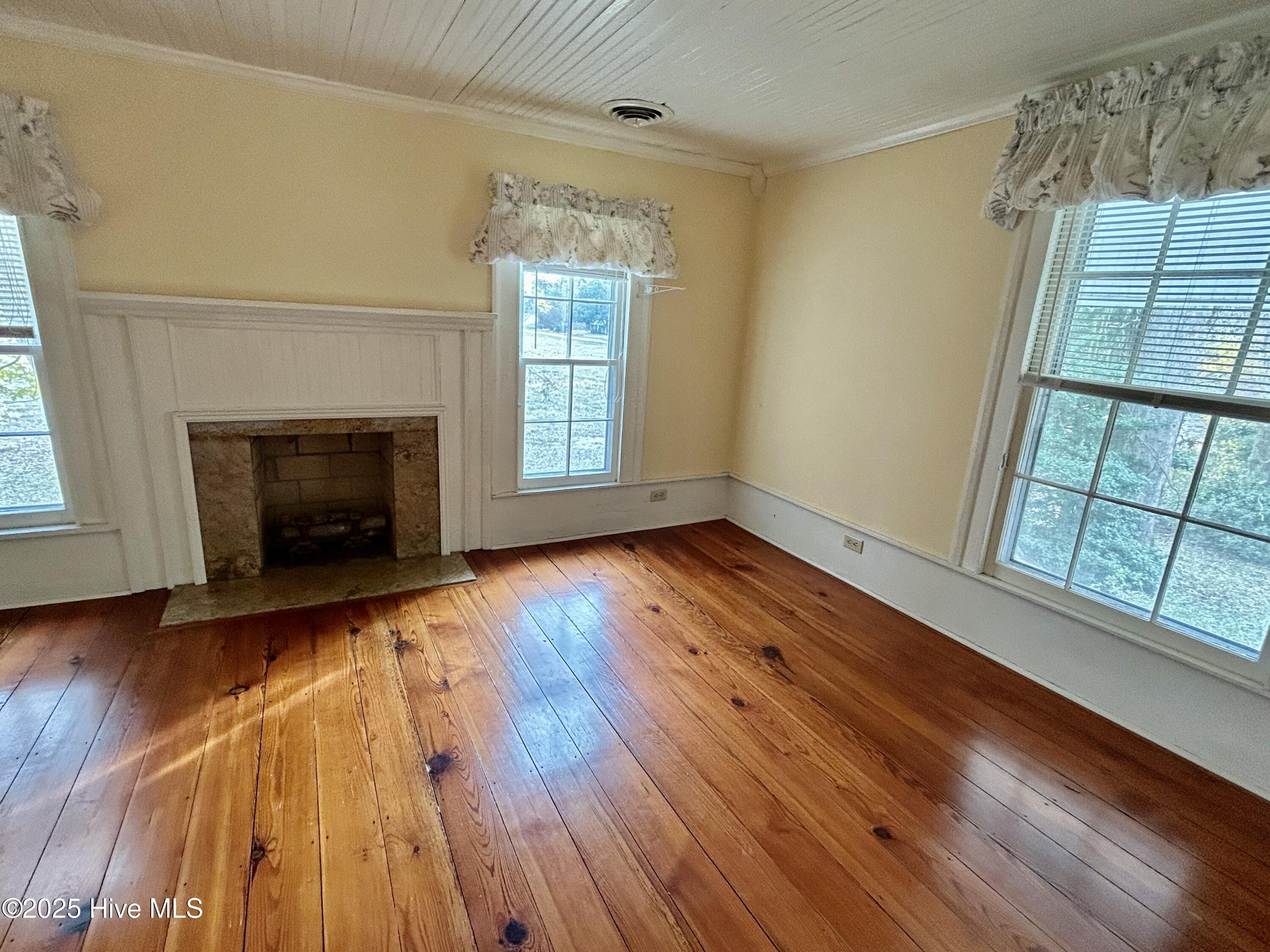 248 Highway 305 Windsor, NC 27983 - Photo 41 of 57 upstairs bedroom 2