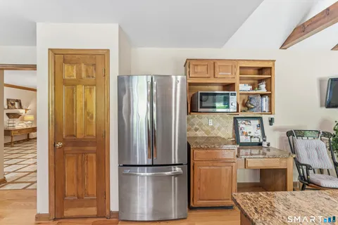 $850,000 | 16 Palestine Road, Newtown, CT 06470