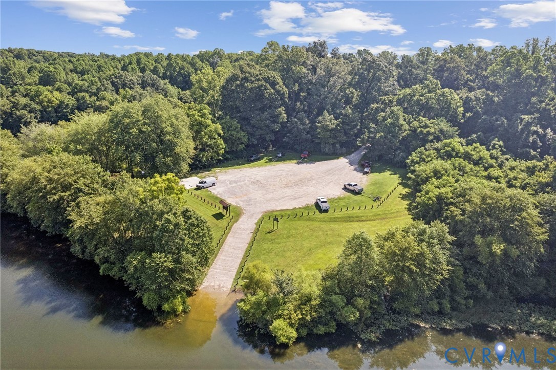 12091 Pin Oak Loop Amelia Court House, VA 23002 - Photo 23 of 27