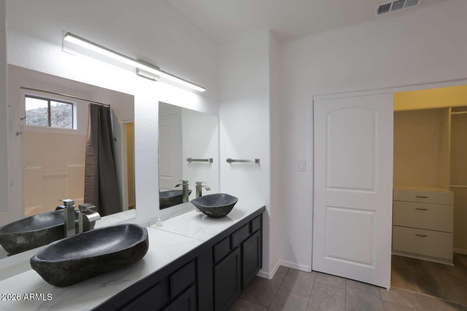 2495 South Sexton Ranch Road Cornville, AZ 86325 - Photo 29 of 40 Graves.29