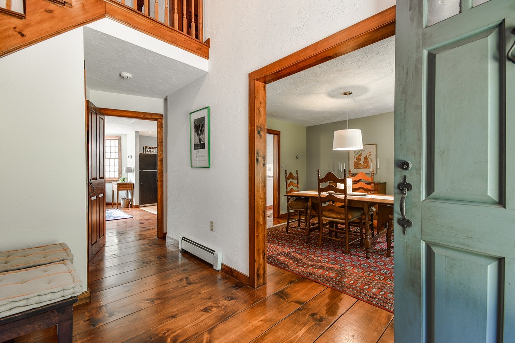 77 Bullard Road Princeton, MA 01541 - Photo 3 of 28 Gallery Image 3