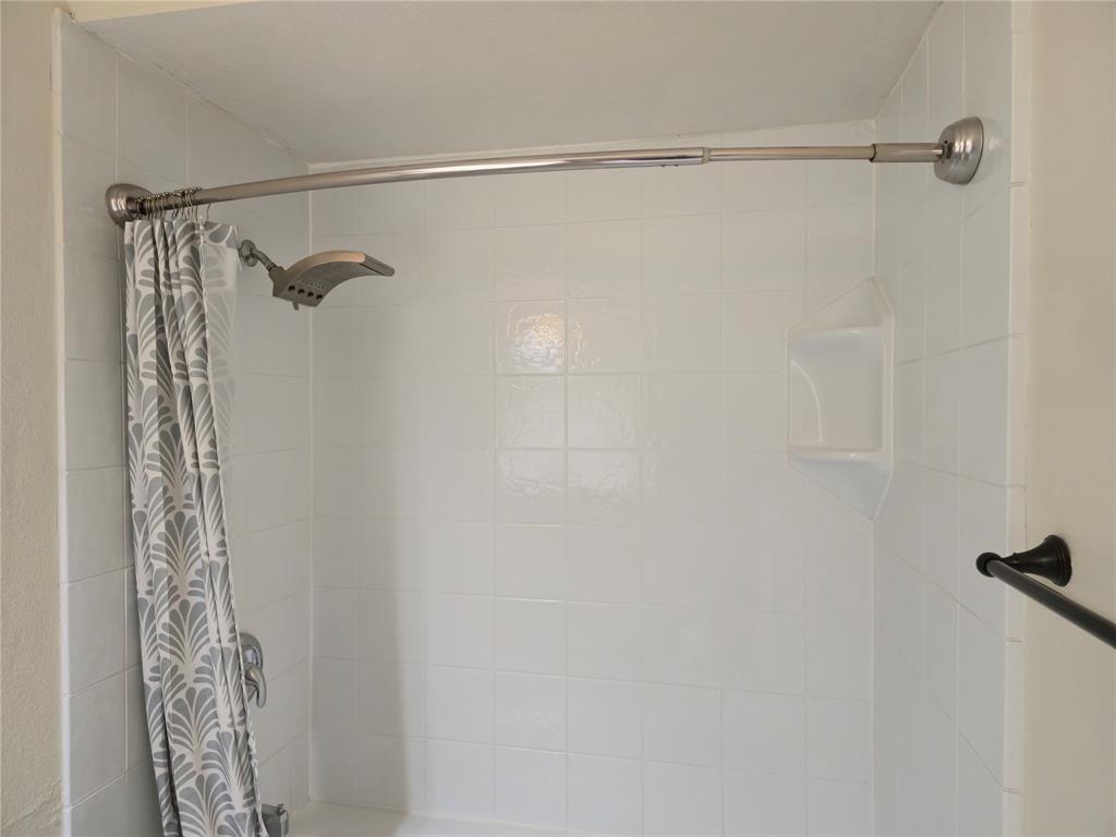 2021 Aliso Road Plano, TX 75074 - Photo 17 of 33