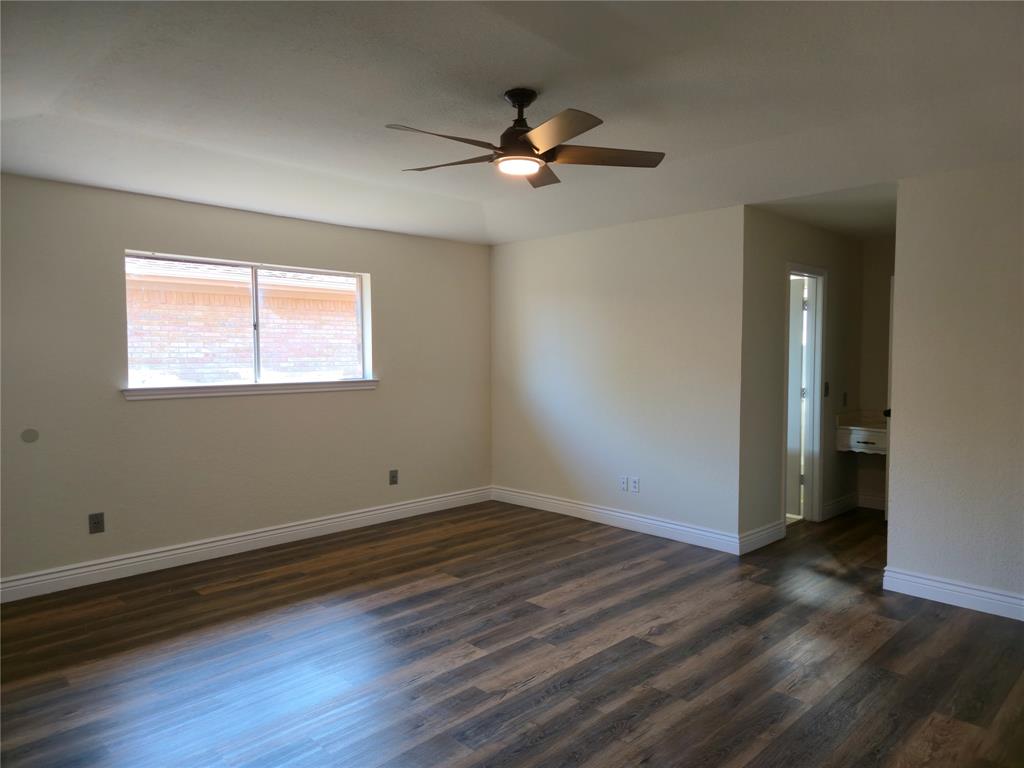 2021 Aliso Road Plano, TX 75074 - Photo 18 of 33