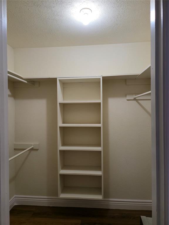 2021 Aliso Road Plano, TX 75074 - Photo 20 of 33