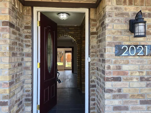 a view of a door and an outdoor space
