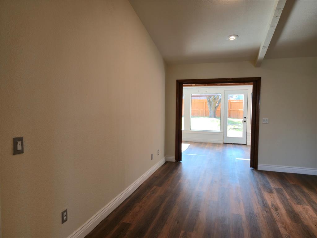 2021 Aliso Road Plano, TX 75074 - Photo 5 of 33