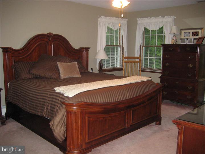 279 Forked Neck Road Shamong, NJ 08088 - Photo 13 of 23 Master Bedroom