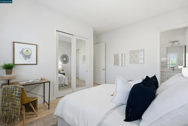 $2,090,000 | 30 Fiddleneck Way, Orinda, CA 94563