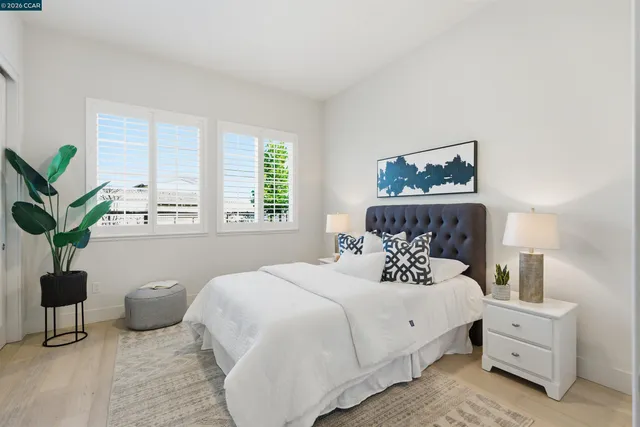 $2,090,000 | 30 Fiddleneck Way, Orinda, CA 94563