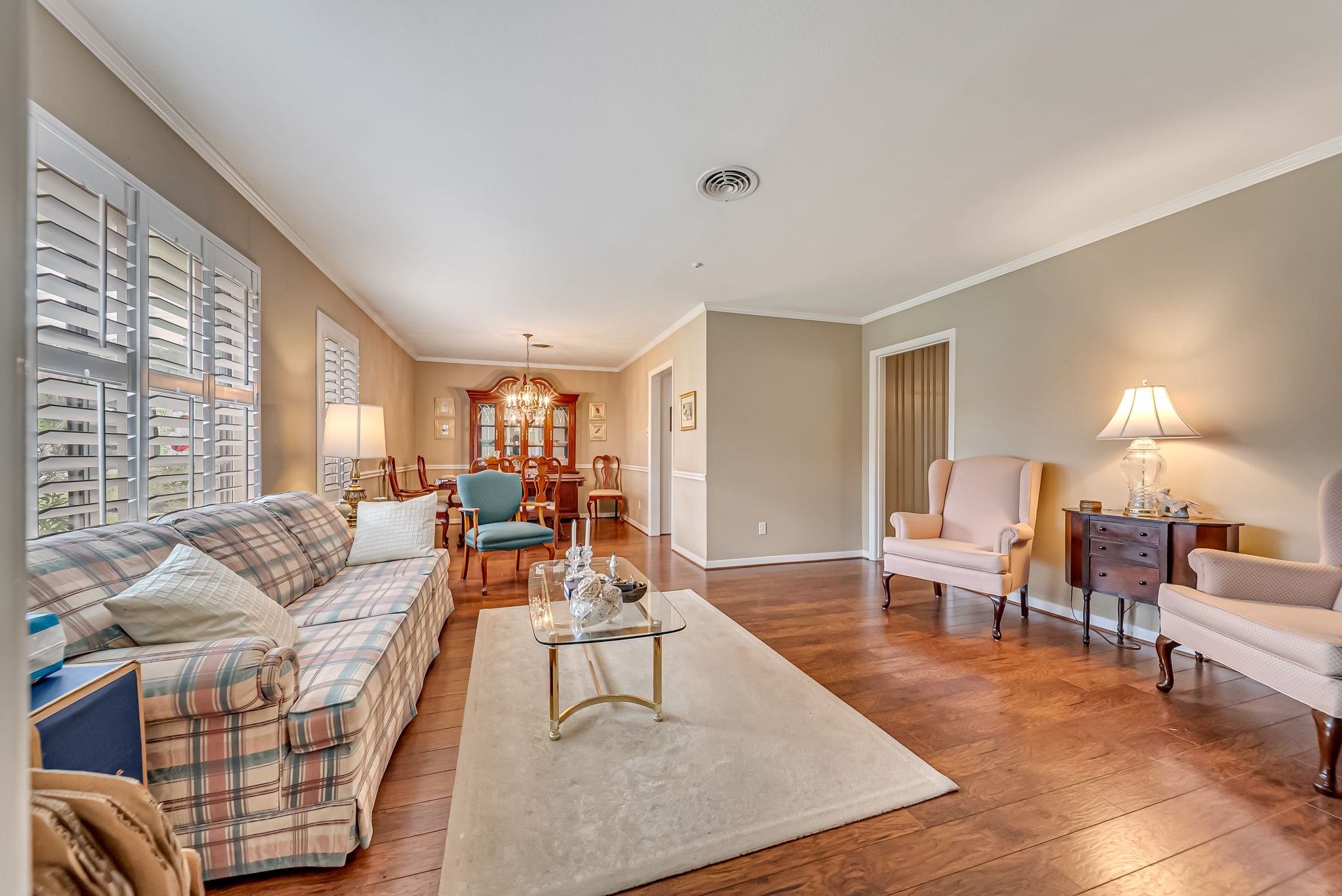 1330 Foxwood Road Houston, TX 77008 - Photo 7 of 30