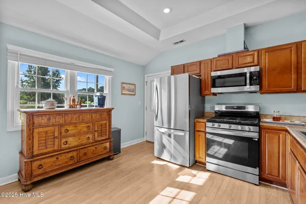 $340,000 | 477 Harkers Island Road, Beaufort, NC 28516
