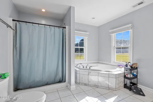 $350,000 | 477 Harkers Island Road, Beaufort, NC 28516