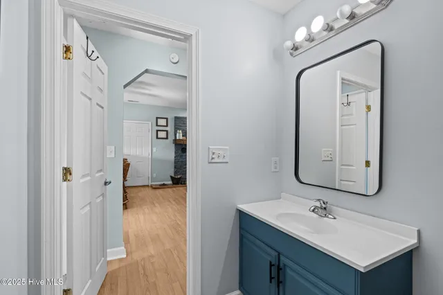 $350,000 | 477 Harkers Island Road, Beaufort, NC 28516