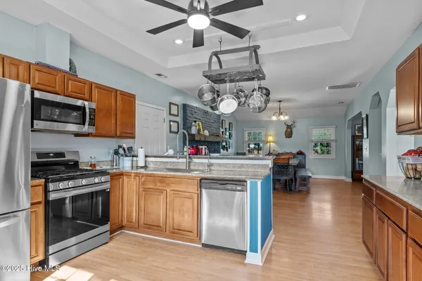 $340,000 | 477 Harkers Island Road, Beaufort, NC 28516