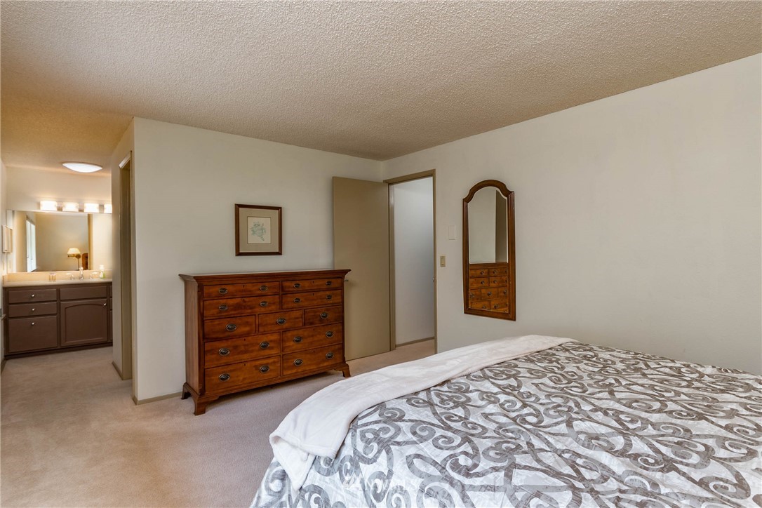 1575 Polnell Road Oak Harbor, WA 98277 - Photo 18 of 38 Gallery Image 18