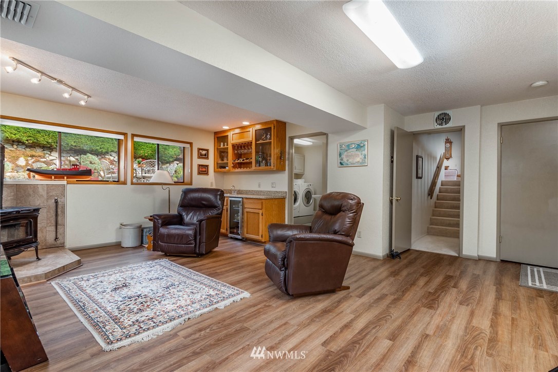 1575 Polnell Road Oak Harbor, WA 98277 - Photo 25 of 38 Gallery Image 25