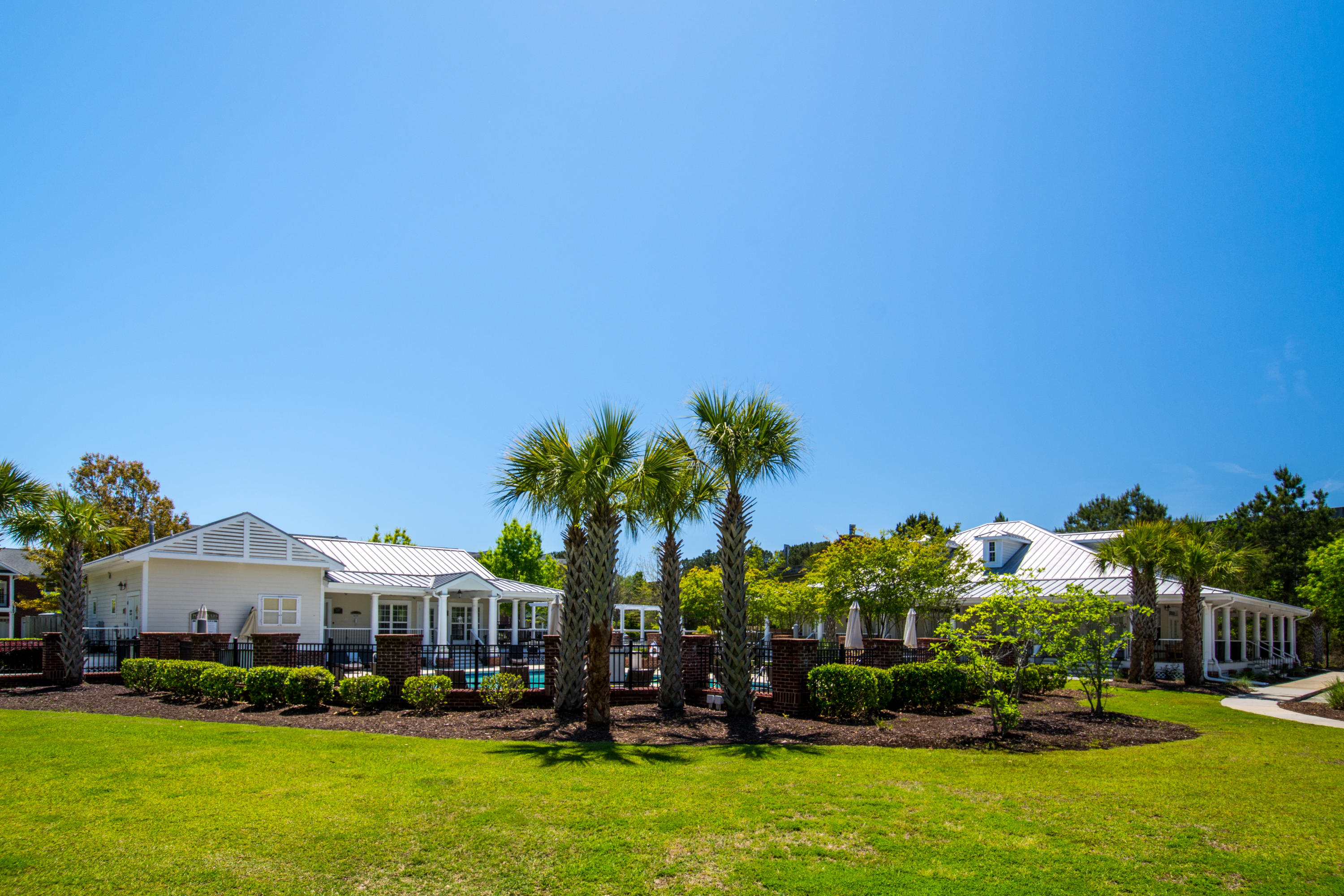 249 Slipper Shell Court Mount Pleasant, SC 29464 - Photo 21 of 29 249 Slipper Shell Amenities-10