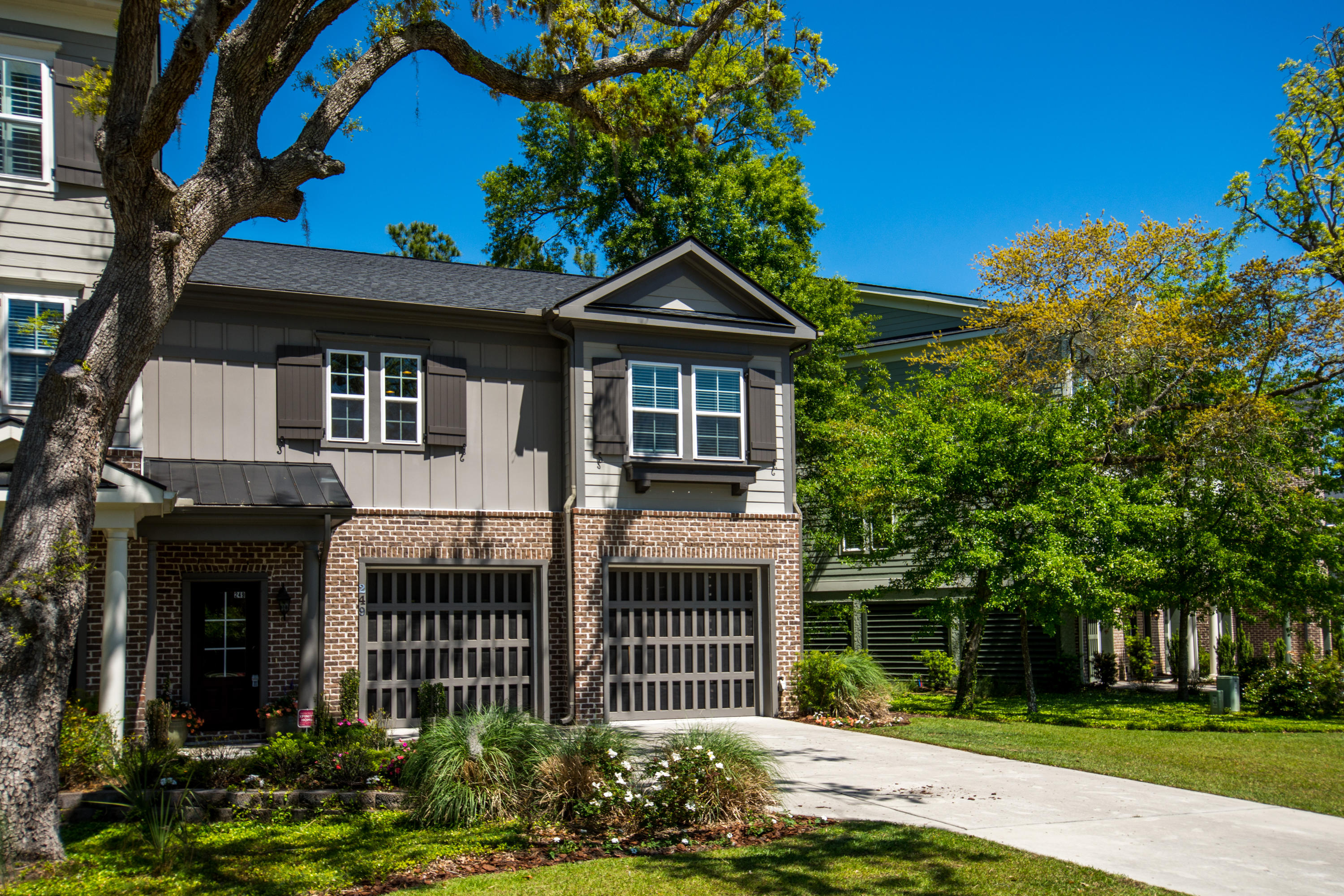 249 Slipper Shell Court Mount Pleasant, SC 29464 - Photo 23 of 29 249 Slipper Shell Exterior-9