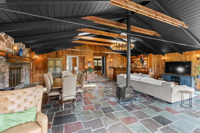 $1,179,000 | 770 John Shultis Road, Roxbury, NY 12421