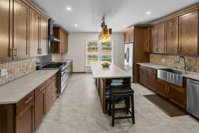 $1,179,000 | 770 John Shultis Road, Roxbury, NY 12421