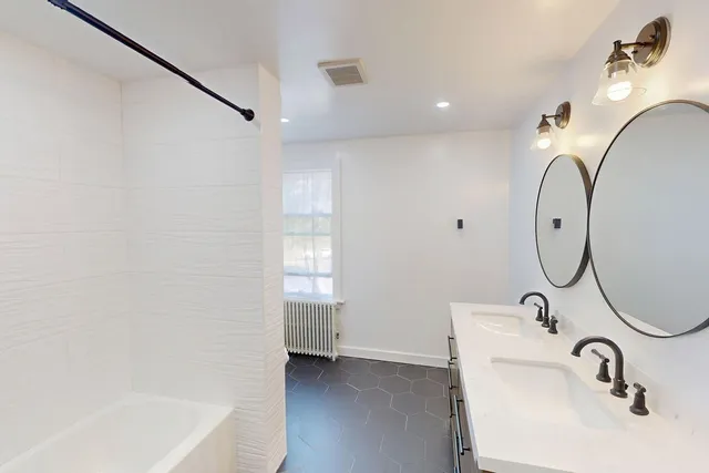 $1,179,000 | 770 John Shultis Road, Roxbury, NY 12421