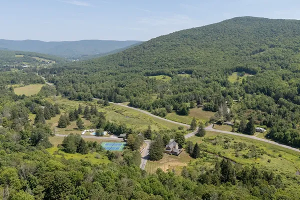 $1,179,000 | 770 John Shultis Road, Roxbury, NY 12421