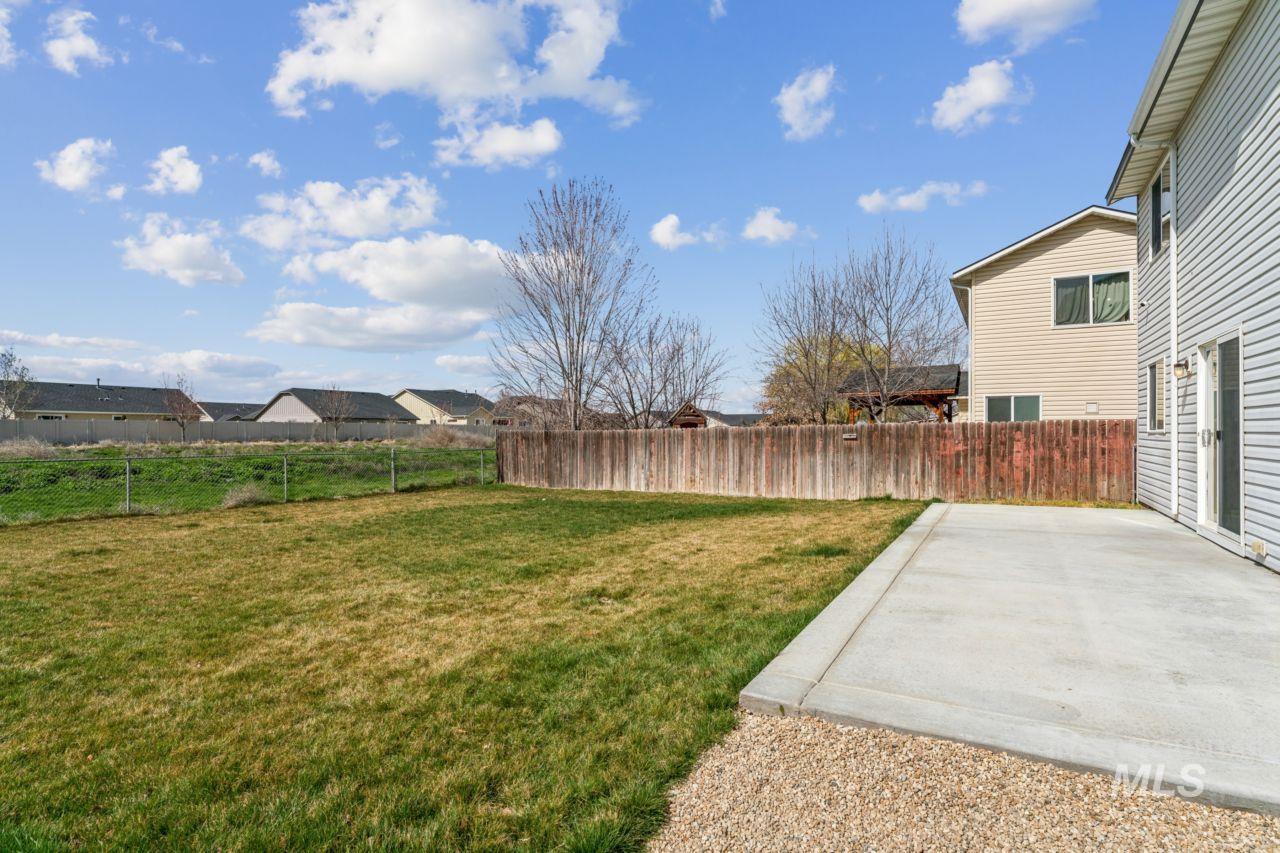 5410 Barkley Way Caldwell, ID 83607 - Photo 45 of 50 Fenced backyard featuring a patio