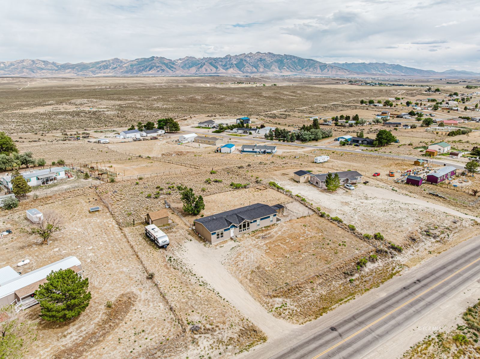 877 Spring Valley Parkway Spring Creek, NV 89815 - Photo 37 of 40 Gallery Image 37