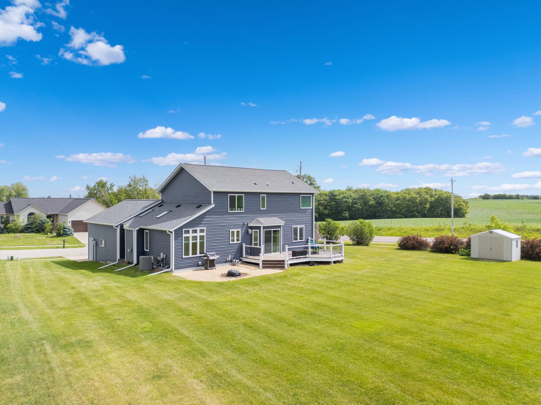 1102 Southern Hills Lane Southwest Rochester, MN 55902 - Photo 29 of 33