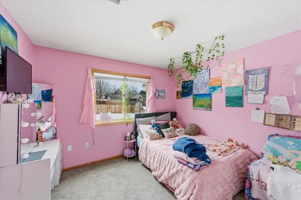 $420,000 | 701 East Beaver Street, Belle Plaine, MN 56011