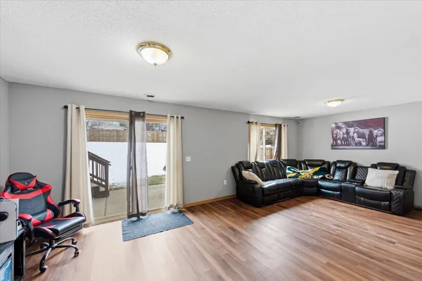 $420,000 | 701 East Beaver Street, Belle Plaine, MN 56011