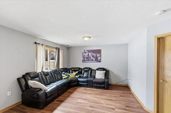 $420,000 | 701 East Beaver Street, Belle Plaine, MN 56011
