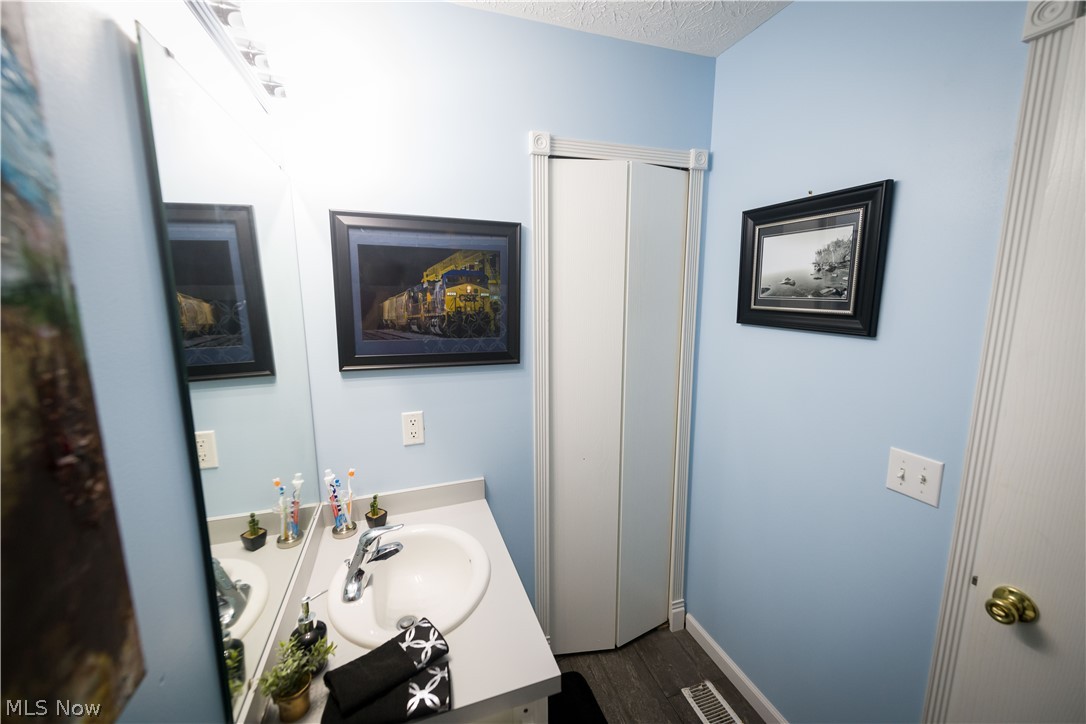 1810 Callender Road Roaming Shores, OH 44084 - Photo 15 of 34 Gallery Image 15