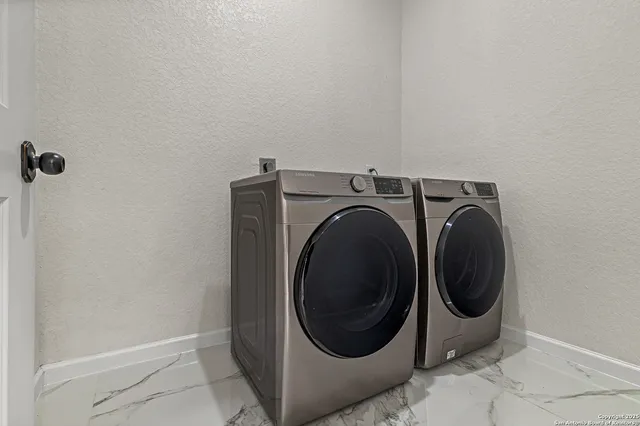 a view of a house with a big yard