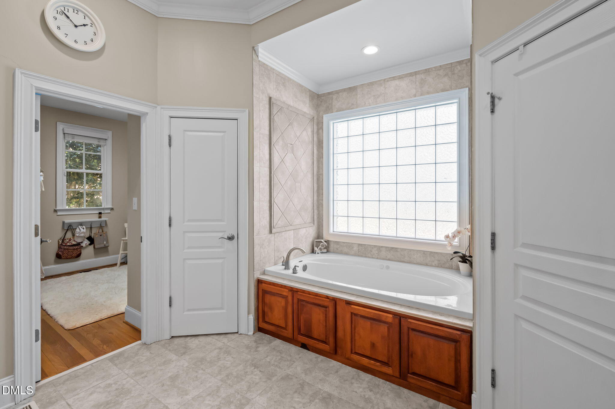 825 Oxbow Crossing Road Chapel Hill, NC 27516 - Photo 21 of 86 35-web-or-mls-P1113572