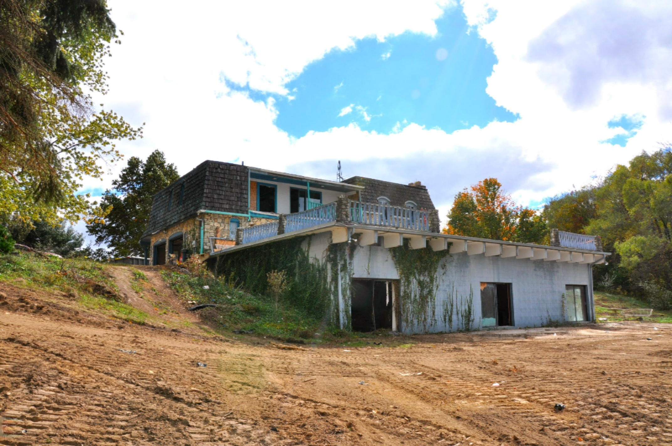 2780 Bessemer Road Coloma, MI 49038 - Photo 8 of 38 DSC_4397