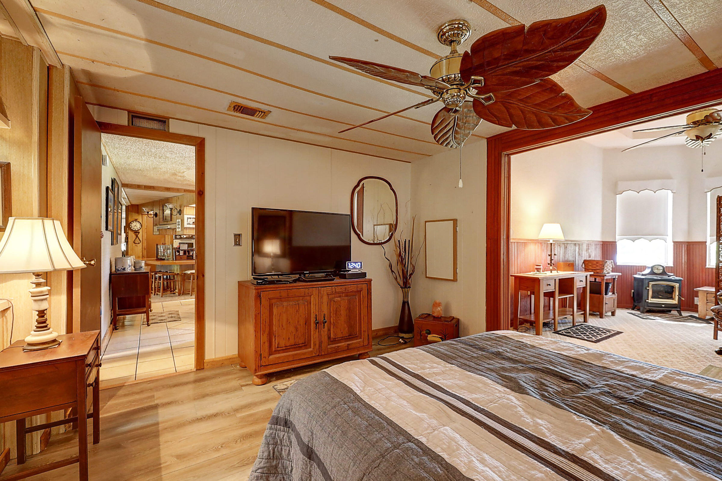 10004 Highway 441 Okeechobee, FL 34974 - Photo 27 of 50 Primary Bedroom