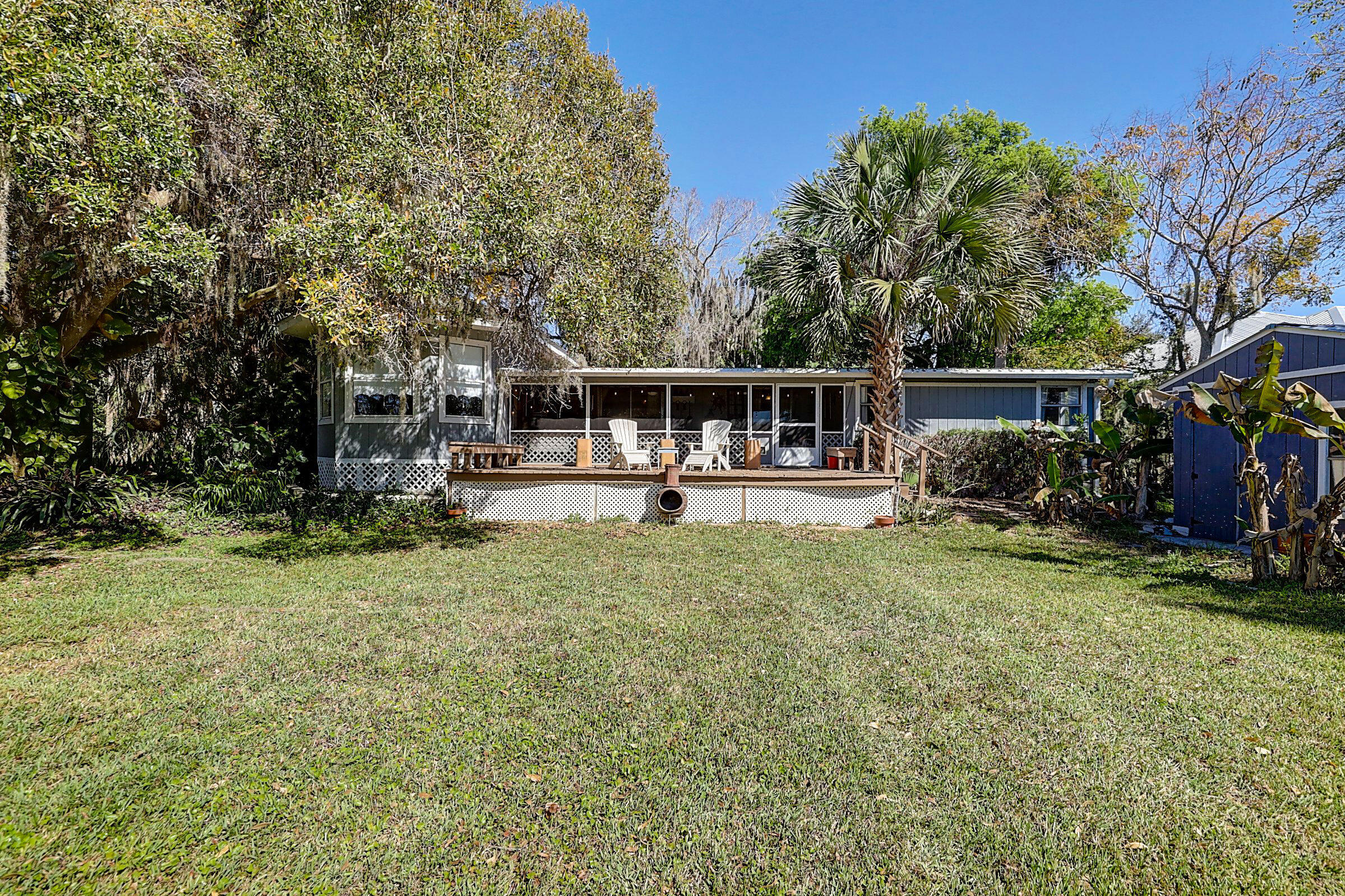 10004 Highway 441 Okeechobee, FL 34974 - Photo 41 of 50 Backyard view