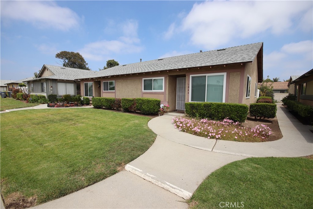 1944 Alexander Street Oxnard, CA 93033 - Photo 1 of 1 Great curb appeal