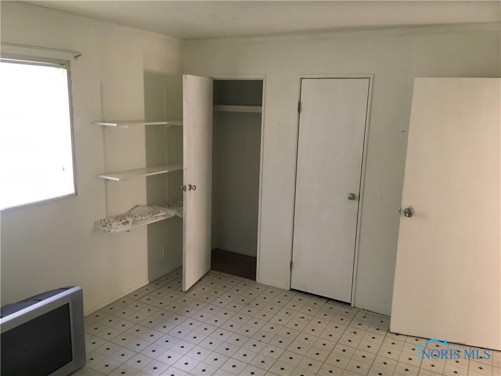 42 Independence Road Toledo, OH 43607 - Photo 13 of 14 Gallery Image 13