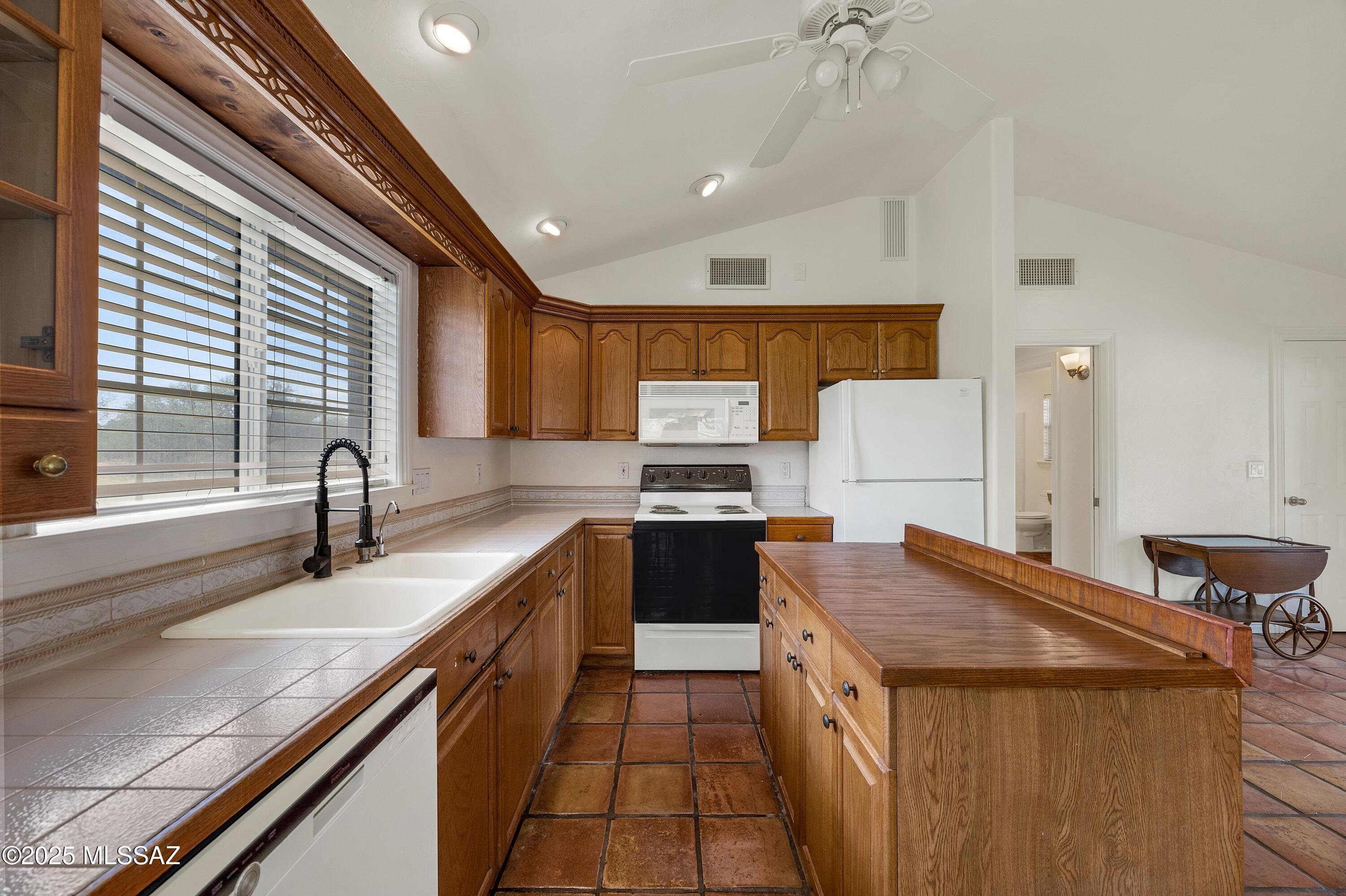8540 East Woodland Road Tucson, AZ 85749 - Photo 46 of 53